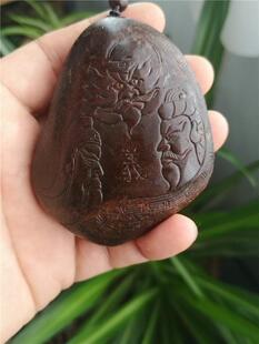 和田玉红沁籽料刘关张桃园三结义把件新疆和田玉天然玉石把件摆件