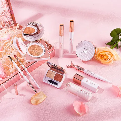 口红套装一鹿有你节日尤拉尤莉美妆十件套套盒彩妆套装送女友护肤