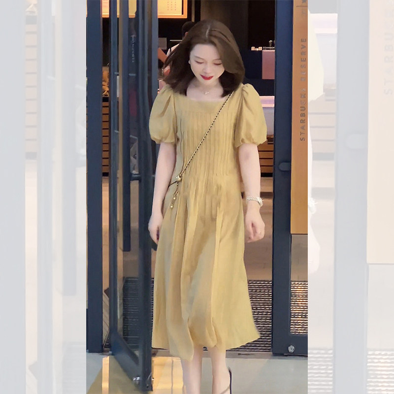 宽松休闲纯色气质连衣裙女夏季2025新款法式高级感御姐轻熟风裙子