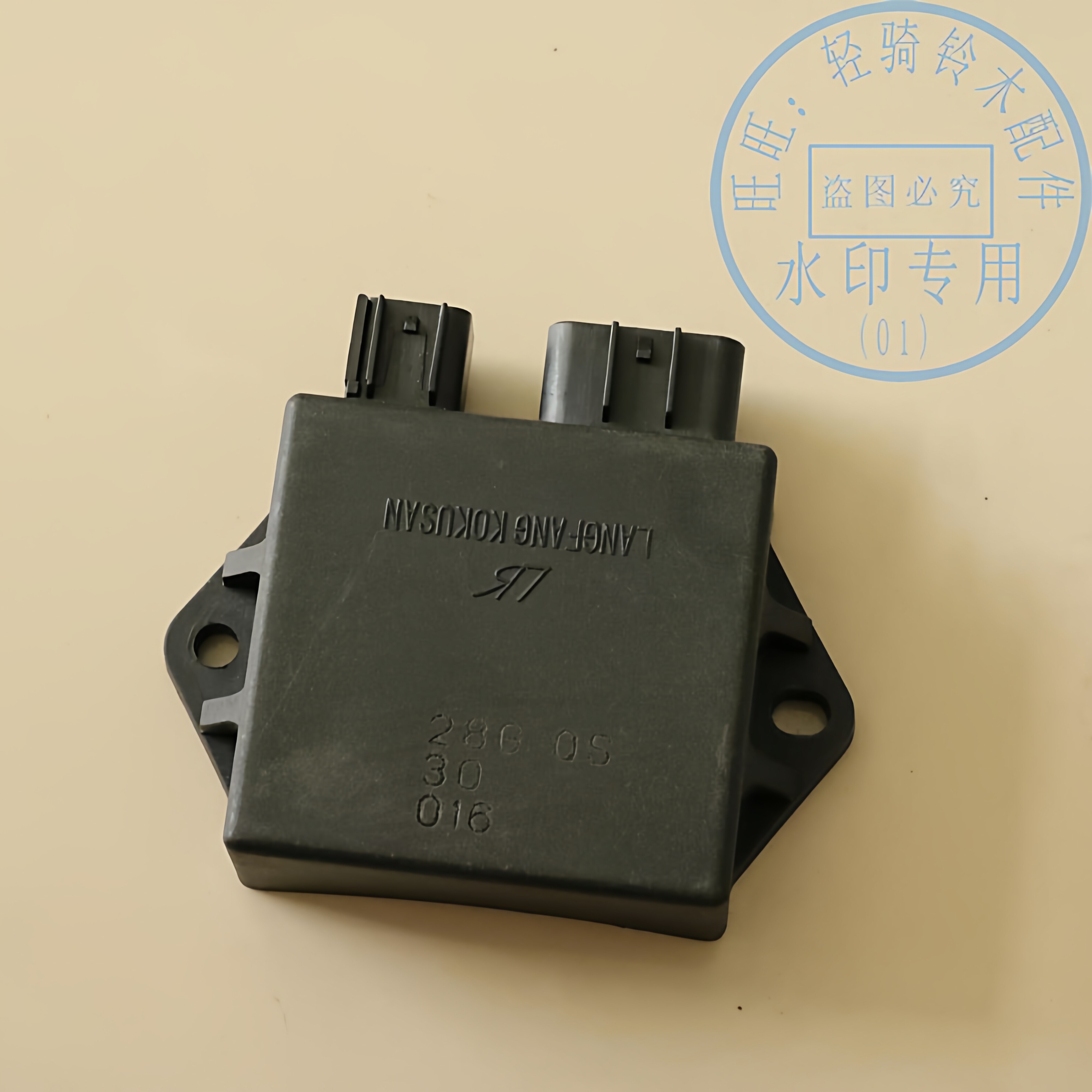 适用铃木骏驰GT125点火器国三摩托车配件QS125-5A/5B打火装置