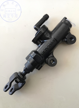 适用铃木极客飒GSX150F一字后轮刹车泵专用街车GSX155NK脚刹车泵