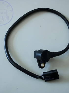 适用轻骑铃木极客飒GSX150F速度感应表线GSX155NK里程表传感器
