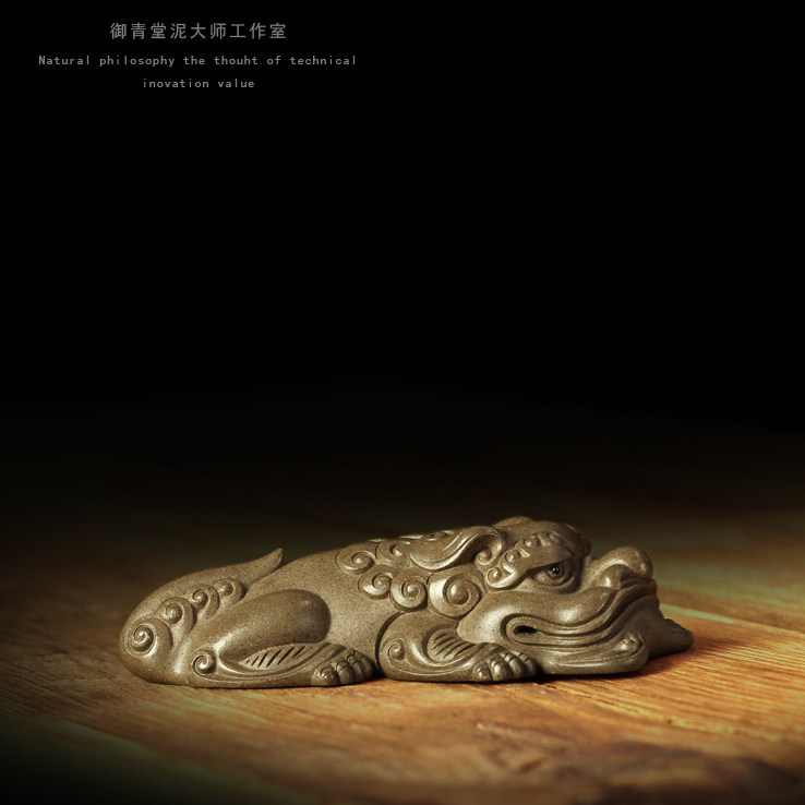宜兴紫砂雕塑摆件茶宠