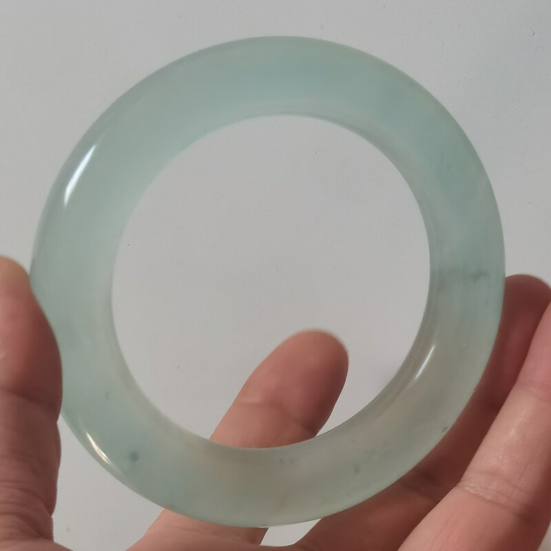 珠宝玉石冰种翡翠玉手镯晴绿粗12MM圆条手镯玉镯福镯粗条白月光色