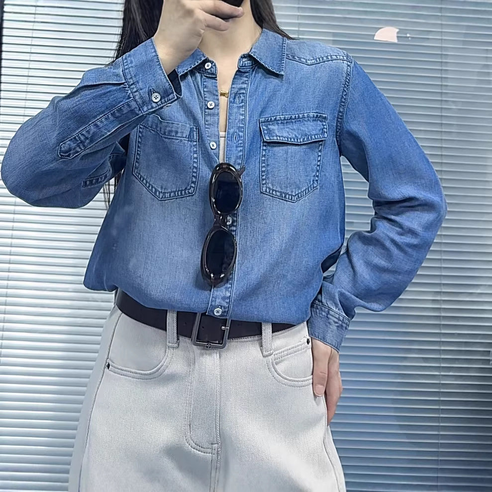 滁州盛宏服饰徐州溆州26春夏新款女士MO蓝晶天丝牛仔高垂度薄衬衫