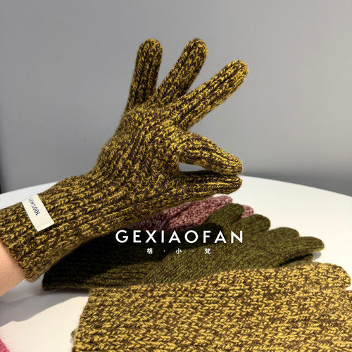 格小梵 · 100%羊毛韩版新款彩色点点手套冬季纯色露指可触屏保暖