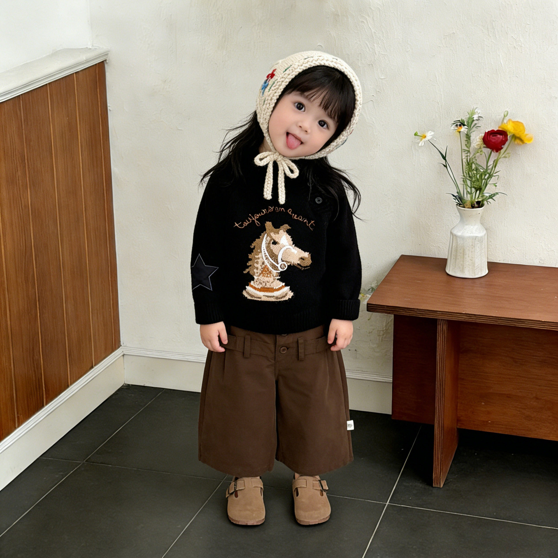 韩系女童早春套装婴儿衣服可爱卡通针织衫毛衣马宝宝时尚阔腿裤子