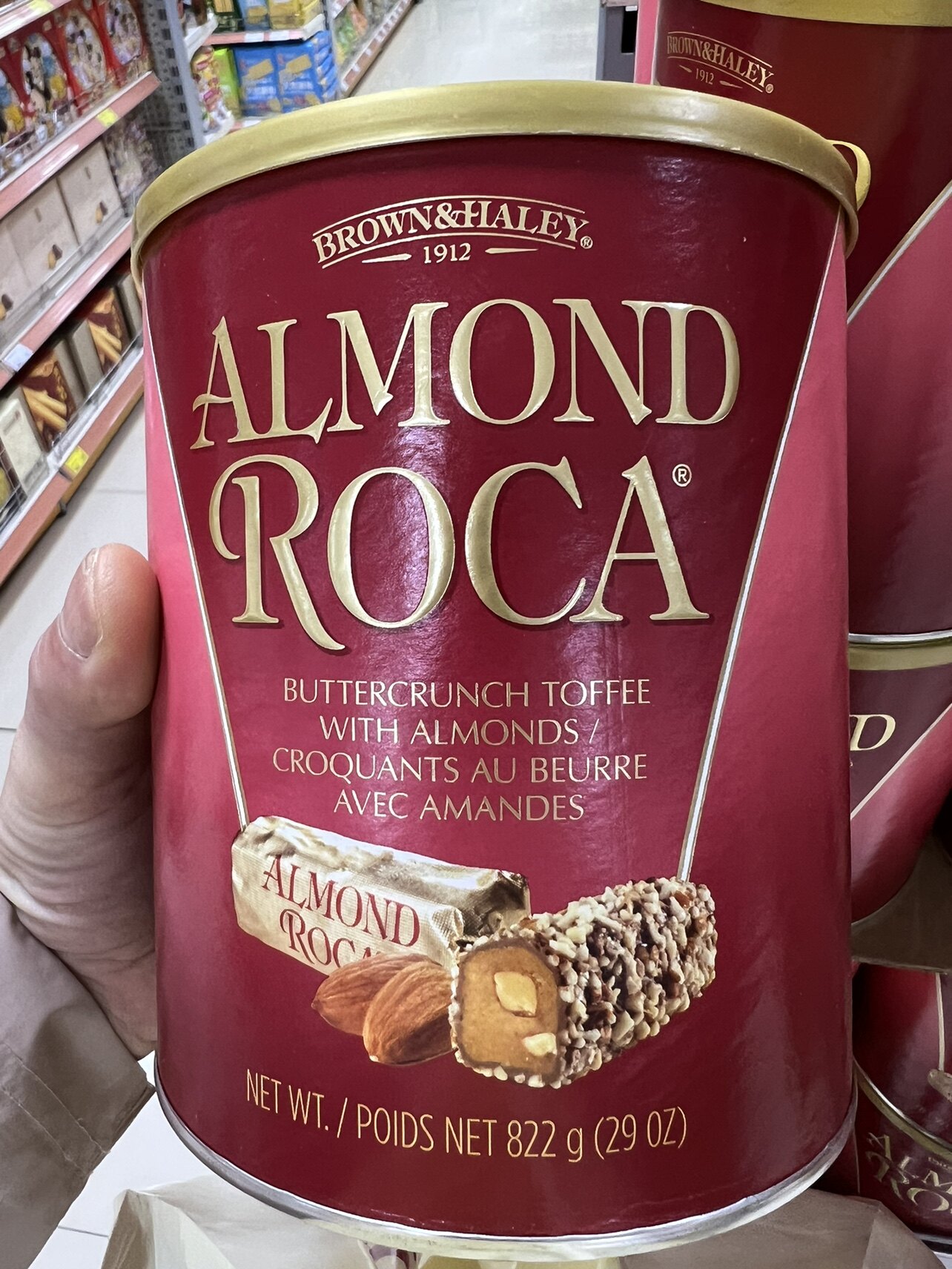 澳门采购 现货包邮 almon果仁巧克力