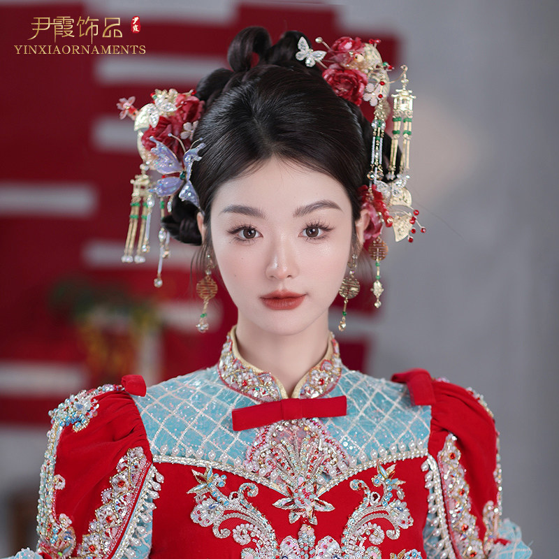 新款中式新娘秀禾服头饰古装婚礼饰品原创手工红色裙褂簪子古典