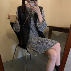 Real price - Leather loose vest in early spring