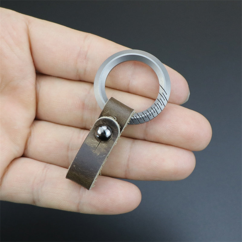 创意随身便携钛合金钥匙扣时尚汽车钥匙锁匙扣头层牛皮礼品钥匙圈