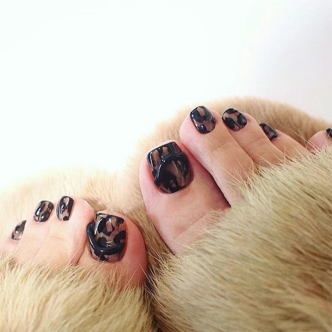 549穿戴甲脚趾甲个性酷飒手绘豹纹脚指甲光疗成品美甲定制假指甲