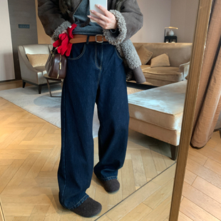 简约百搭休闲牛仔裤 定染水洗压线丹宁裤 上新九折