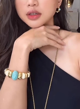 蓝色天河石戒指法国小众时尚复古宫廷真空铜镀K金捶打纹理手镯