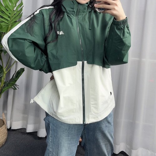 NB休闲男女通用连帽撞色冲锋衣