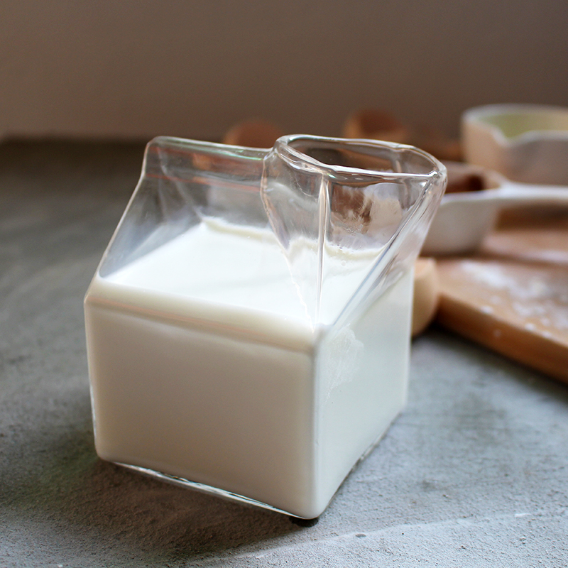 milkÄ͸ßβ£Á§± ´´ÒâÅ£ÄÌÖ½ºÐÆ¿Ôç²Í¹ûÖ±×ÓÅ£ÄÌÆ¿·½Ðβ£Á§Æ¿