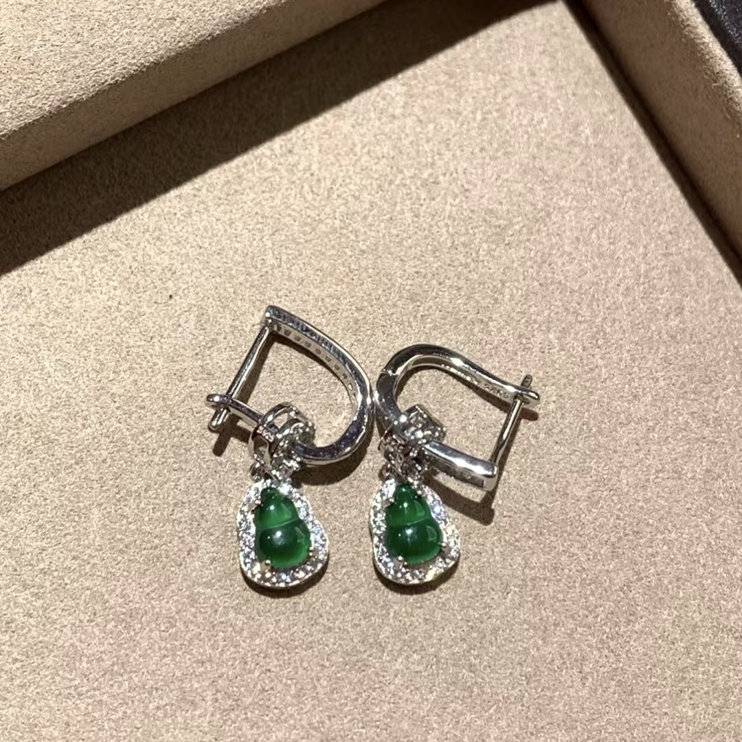 「豪镶绿葫芦」天然A货翡翠葫芦耳环女款925银轻奢小众高级感送礼,饰品/流行首饰/时尚饰品新,银饰耳饰,淘宝优惠券,粉丝福利购,淘宝优惠卷