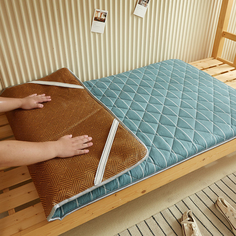 榻榻米夏季凉席床垫子藤席软垫学生宿舍单人冬夏两用折叠薄款家用