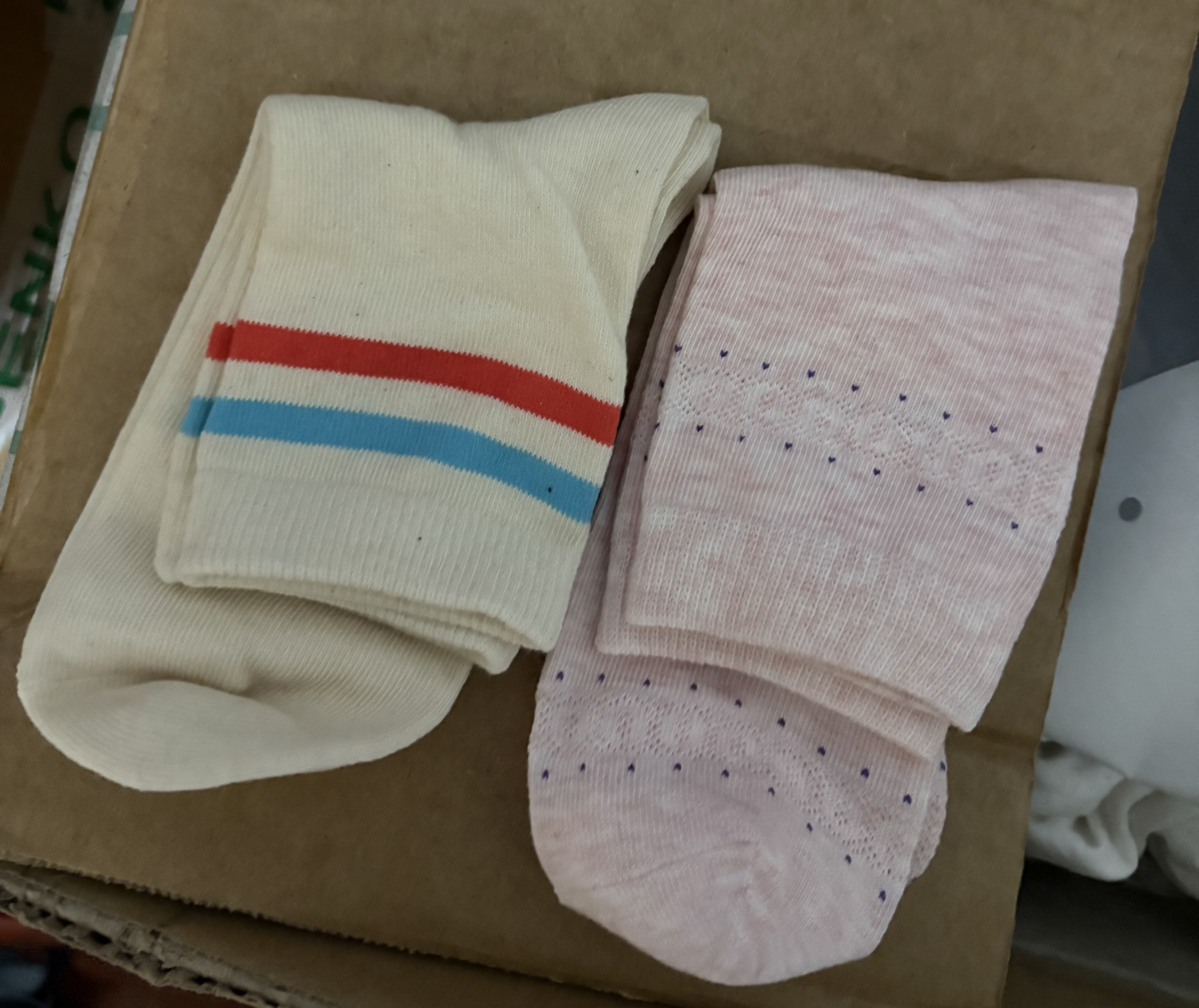 特价袜子男女袜中筒袜纯棉吸汗透气防臭运动袜 75棉,女士内衣/男士内衣/家居服,中筒袜,淘宝优惠券,粉丝福利购,淘宝优惠卷