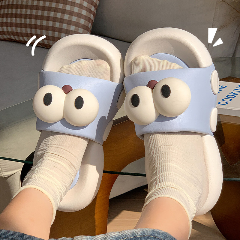 呆萌大眼拖鞋女款2026夏季新款家居室内防滑厚底可外穿可爱凉拖女