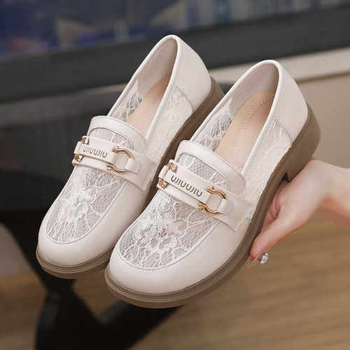 一脚蹬镂空乐福鞋2024新款小皮鞋