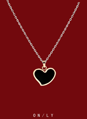 百搭黑色滴胶爱心项链女小众高级感气质锁骨链度假风玫瑰金色配饰