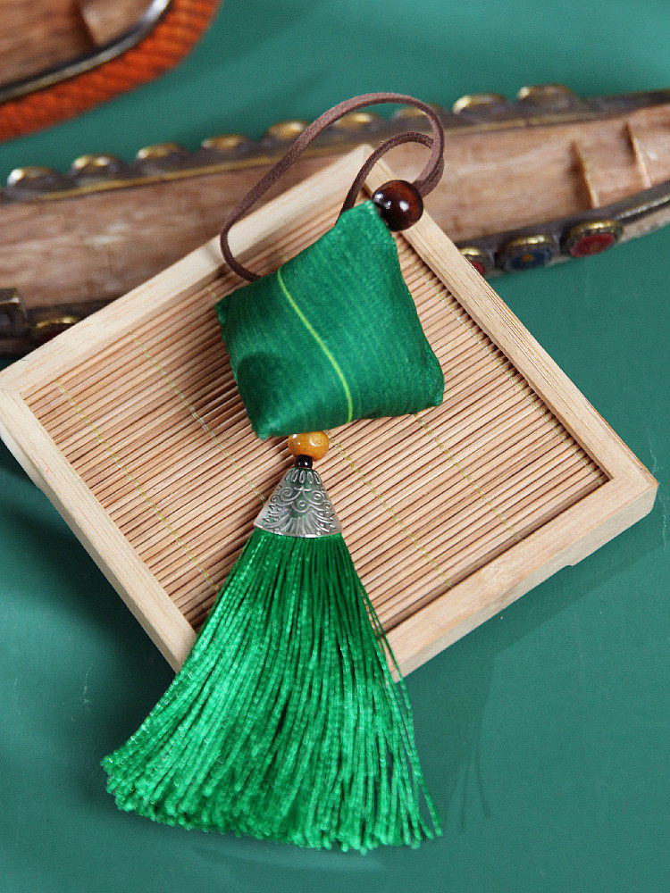 MUGWORT LEAF ZONGZI SACHET DRAGON BOAT FESTIVAL DIY HANDMADE LANYARD TASSEL GREEN TRIANGLE SACHET SACHET FINISHED SACHET