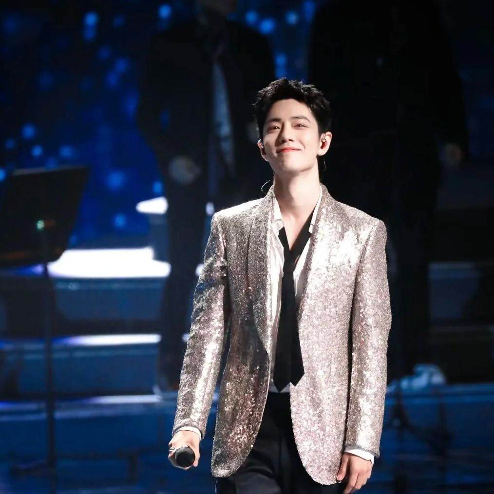 肖战同款香槟色亮片西装外套男歌手舞台演出服街舞主持人时尚礼服