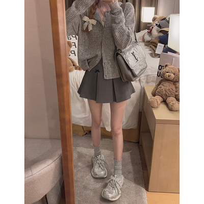 蝴蝶结百褶短裙！狠遮胯