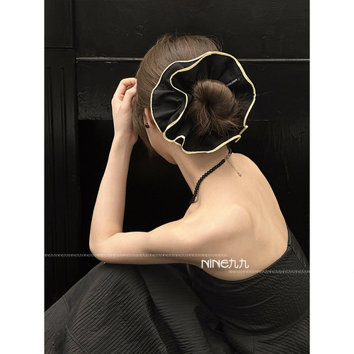 黑色缎面大肠圈发圈女