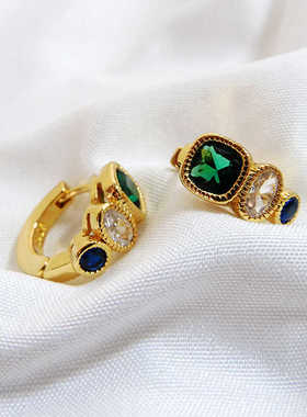 小众祖母绿色高级耳饰锆石宫廷