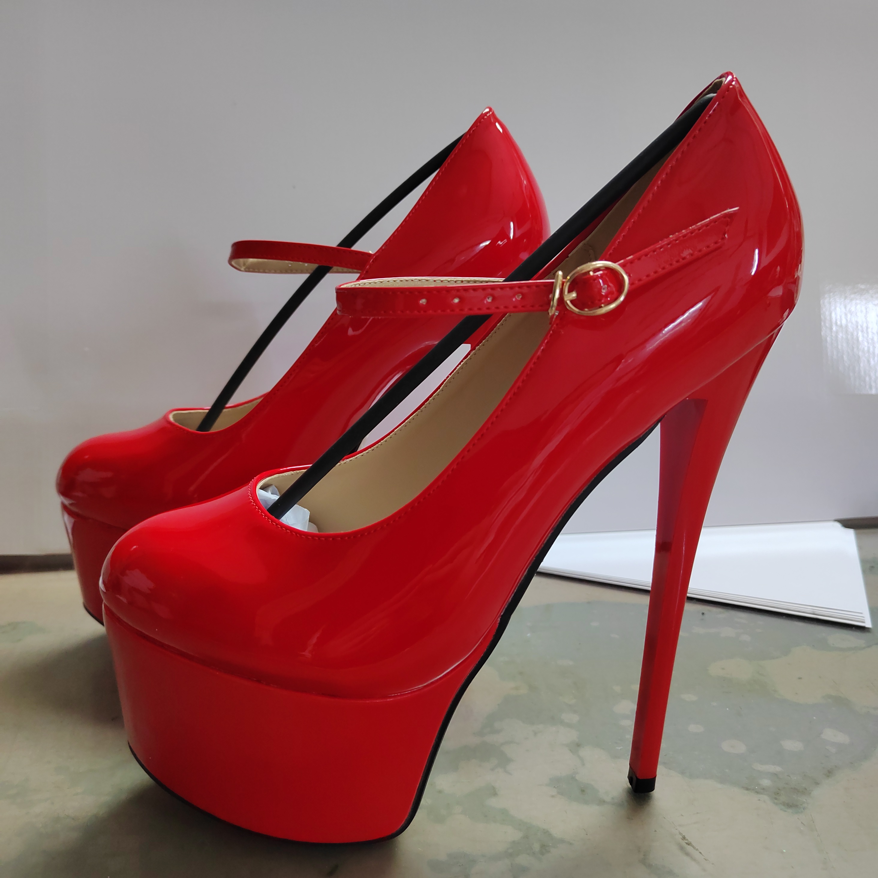 新款超高细跟19cm大码女鞋细跟恨天高性感夜店走秀鞋一字带外水台