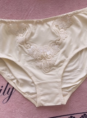 曼老款女士内裤香水百合系列61103