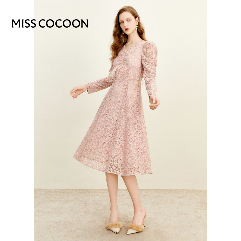 MISSCOCOON2024冬装新款女装浪漫轻奢蕾丝年会连衣裙 女装/女士精品 连衣裙 原图主图