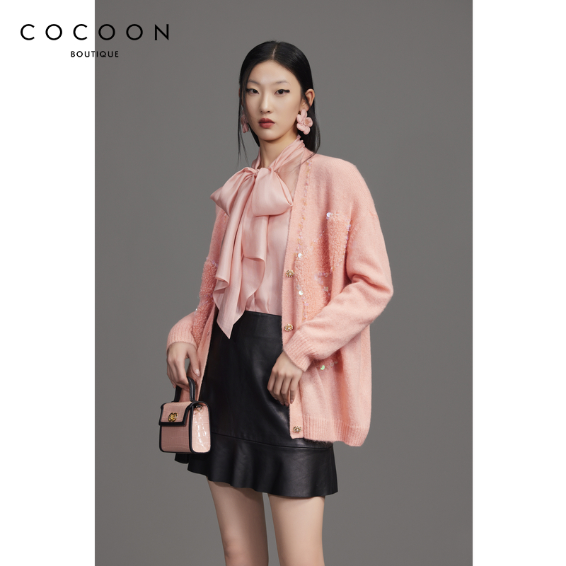 可可尼COCOON商场同款开衫2024秋冬新款蝴蝶图案针织衫粉色上衣女