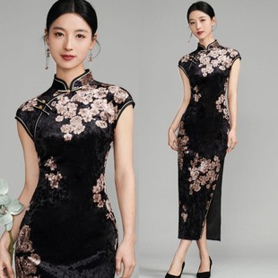 金丝绒2026新款改良旗袍高级感超好看的女新中式日常可穿素雅春夏