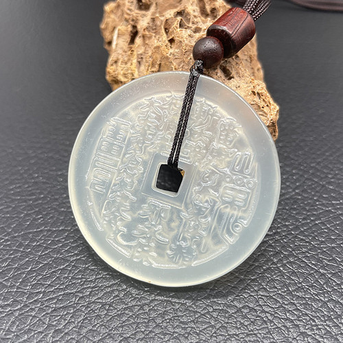 岫玉山鬼花钱玉吊坠颈饰挂件