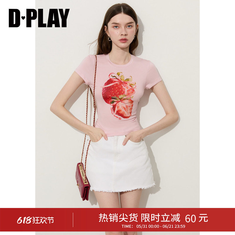 DPLAY【奶皮T】莱赛尔粉色T恤女甜美印花修身上衣2026年夏季