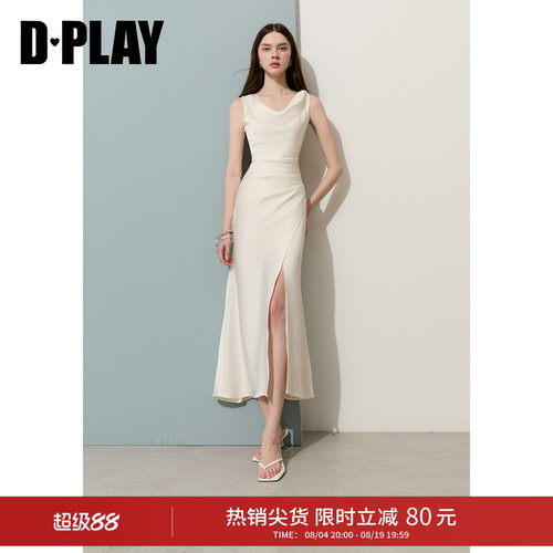 DPLAY缎面腰捏褶开衩显瘦连衣裙
