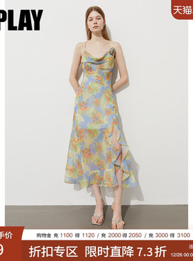 DPLAY2025年夏季新款绿色印花荡领吊带裙女露背荷叶边优雅连衣裙