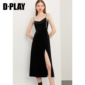 DPLAY秋装新轻奢钻链v领侧开衩收腰丝绒礼服吊带连衣裙