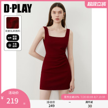 DPLAY2025年夏季新款红色连衣裙女法式修身短款吊带礼服裙子短裙