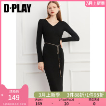 DPLAY【惠品】秋装季新品通勤ol经典黑色V领修身螺纹针织连衣裙