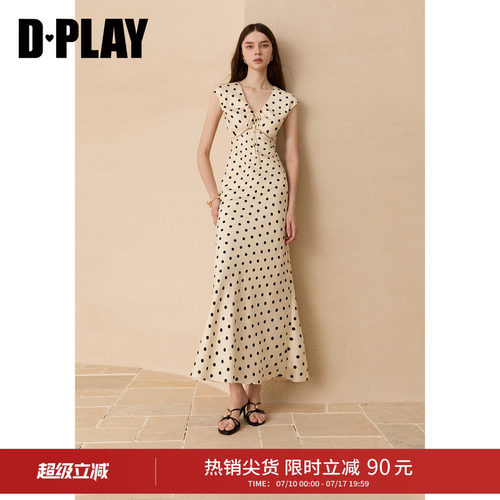 DPLAY夏季优雅波点鱼尾连衣裙