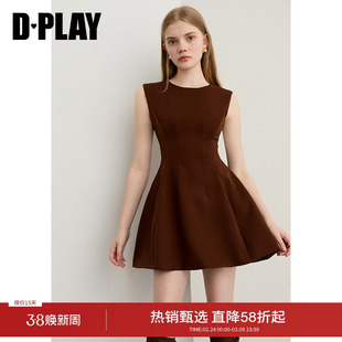 DPLAY2025年秋季新款咖色连衣裙女短款时尚洋气独特露背裙子短裙