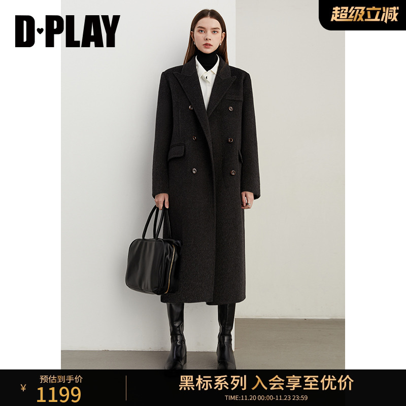 DPLAY翻领双排树脂扣大衣