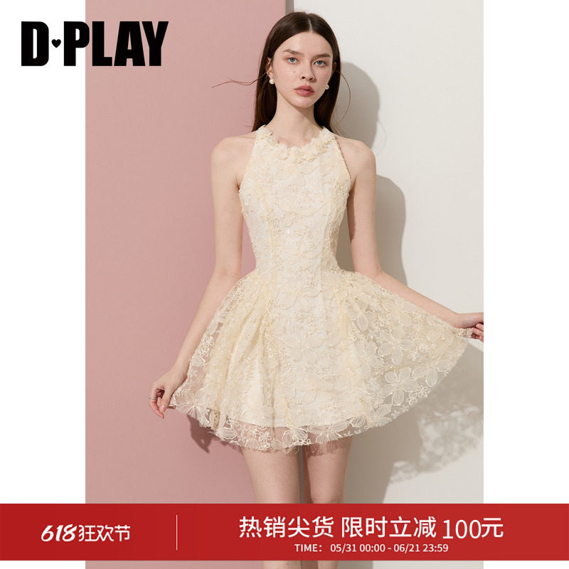 DPLAY米白网纱挂脖蕾丝连衣裙
