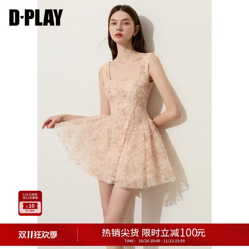 DPLAY粉色方领法式连衣裙2026夏季新款千金蕾丝裙小个子短款裙子