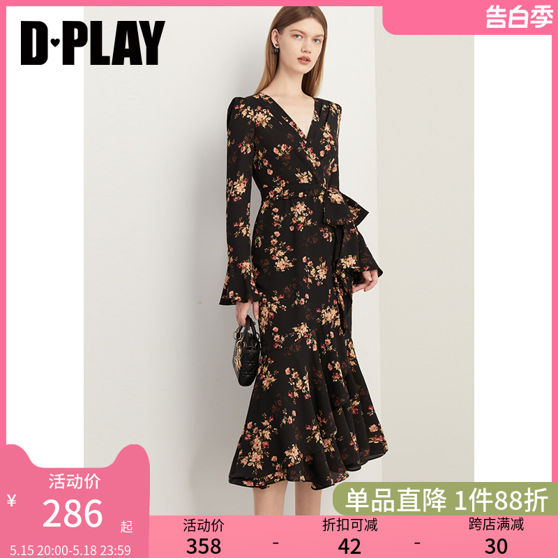 DPLAY2024夏新气质黑色连衣裙茶歇法式连衣裙V领印花长裙女裙子