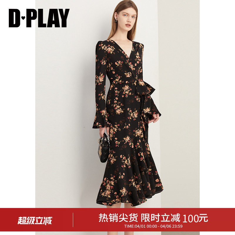 DPLAY新款气质黑色长袖连衣裙法式好看鱼尾裙修身长裙2026年春